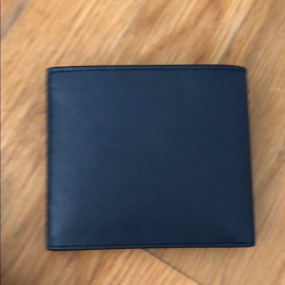 Men’s Prada wallet - Picture 5 of 7